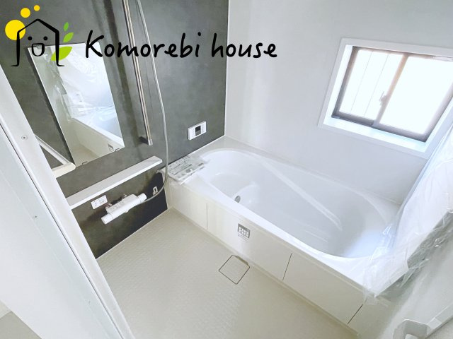 さいたま市西区指扇996番2　新築一戸建て　Aの浴室|コンパクトで使いやすいお風呂です