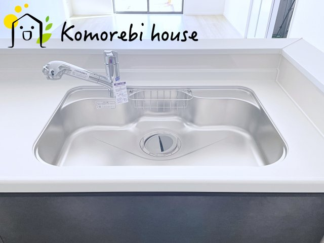 さいたま市西区指扇996番2　新築一戸建て　Aのキッチン|お料理しやすいキッチンです