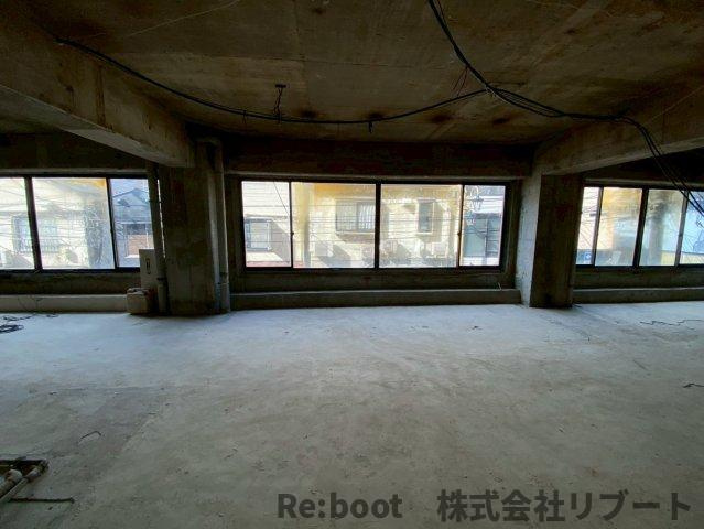 セントラル本八幡ビルの内装