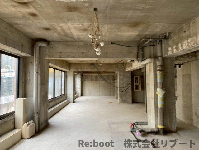 セントラル本八幡ビルの内装