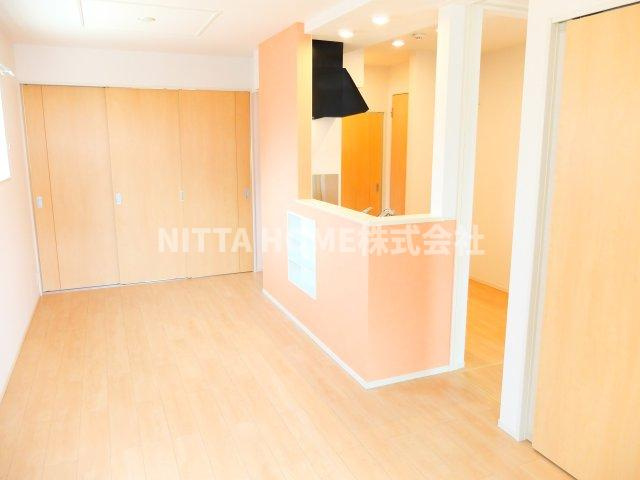 ソルベニの居間・リビング|解放感のあるリビングが魅力です☆