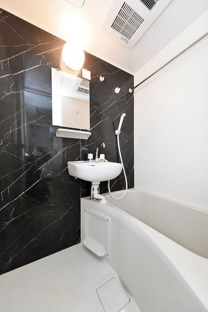 サンモール竹ノ塚の浴室