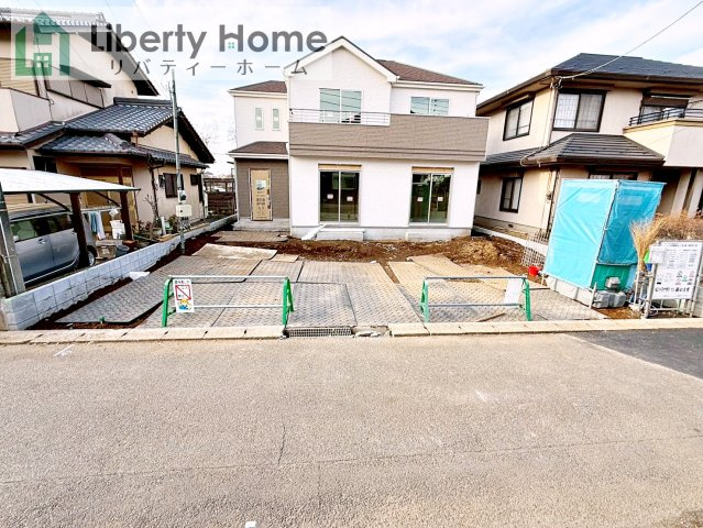 つくば市観音台1丁目　新築戸建の前面道路含む現地写真