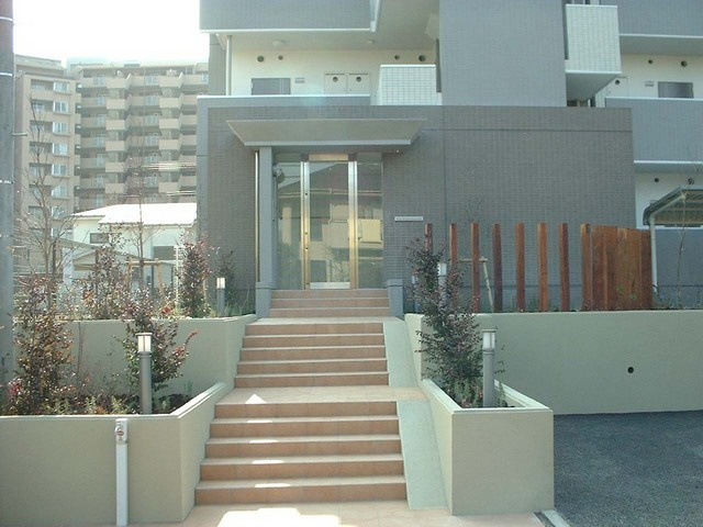 ペスカディルーチェ国立の外観