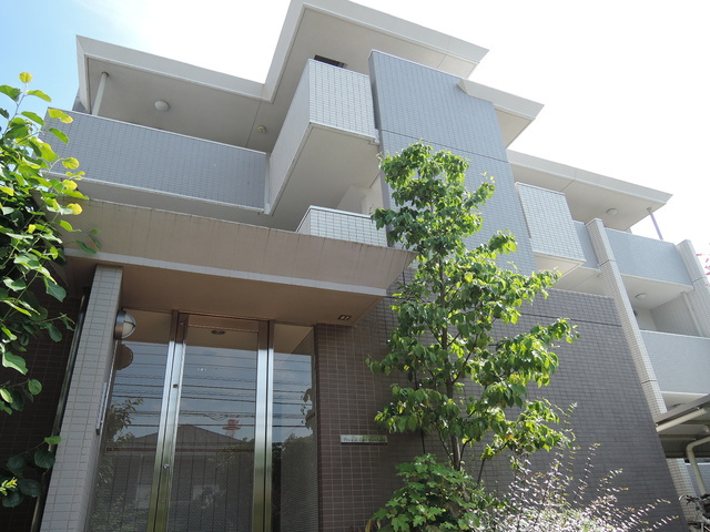 ペスカディルーチェ国立の外観