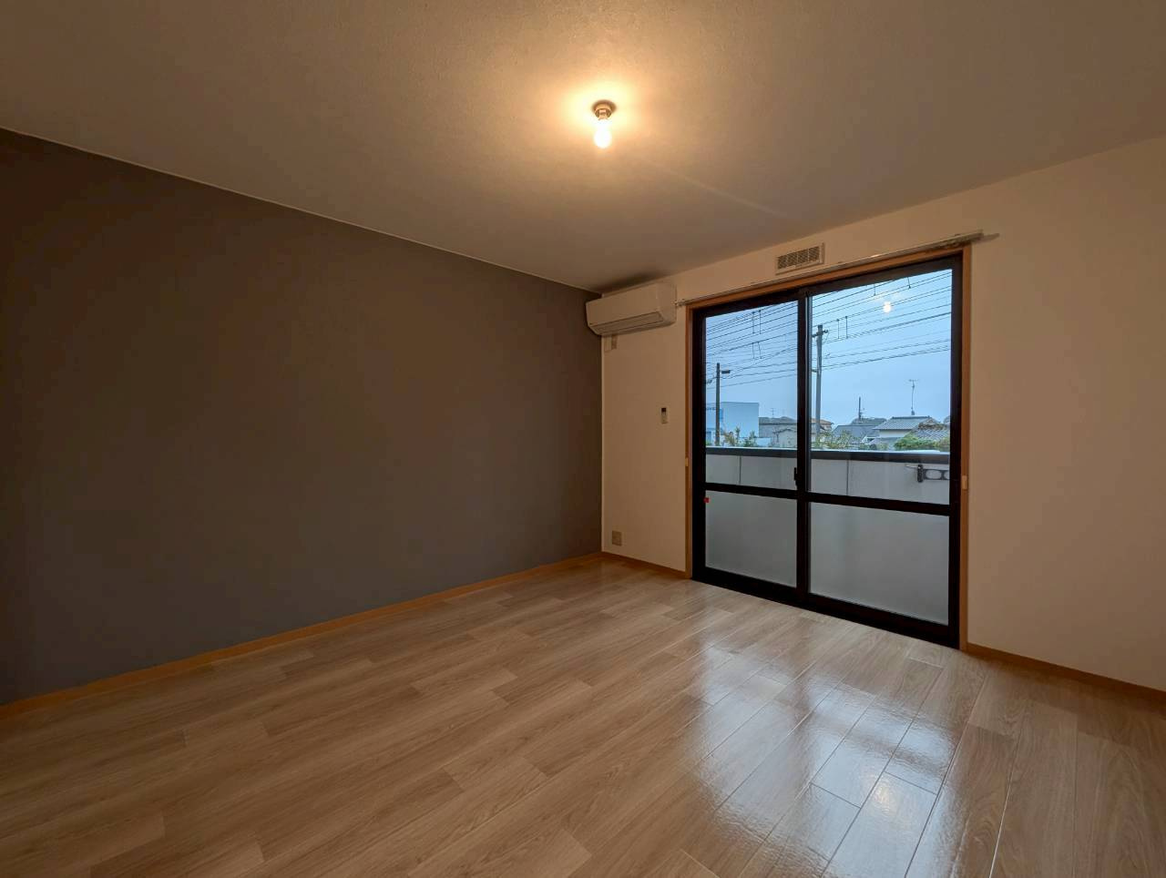 メゾン二翠の居間・リビング