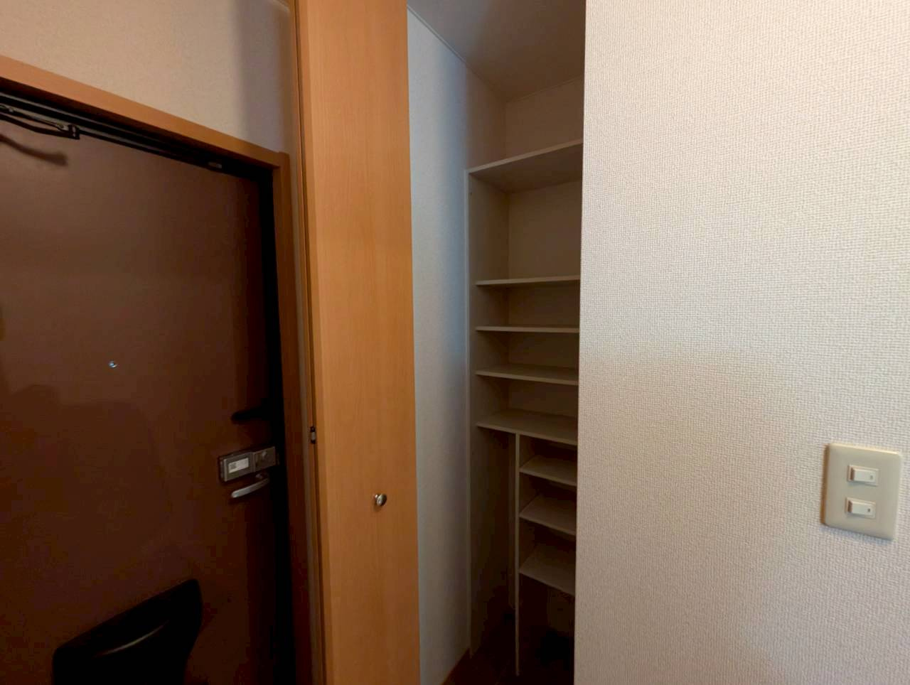 メゾン二翠の収納