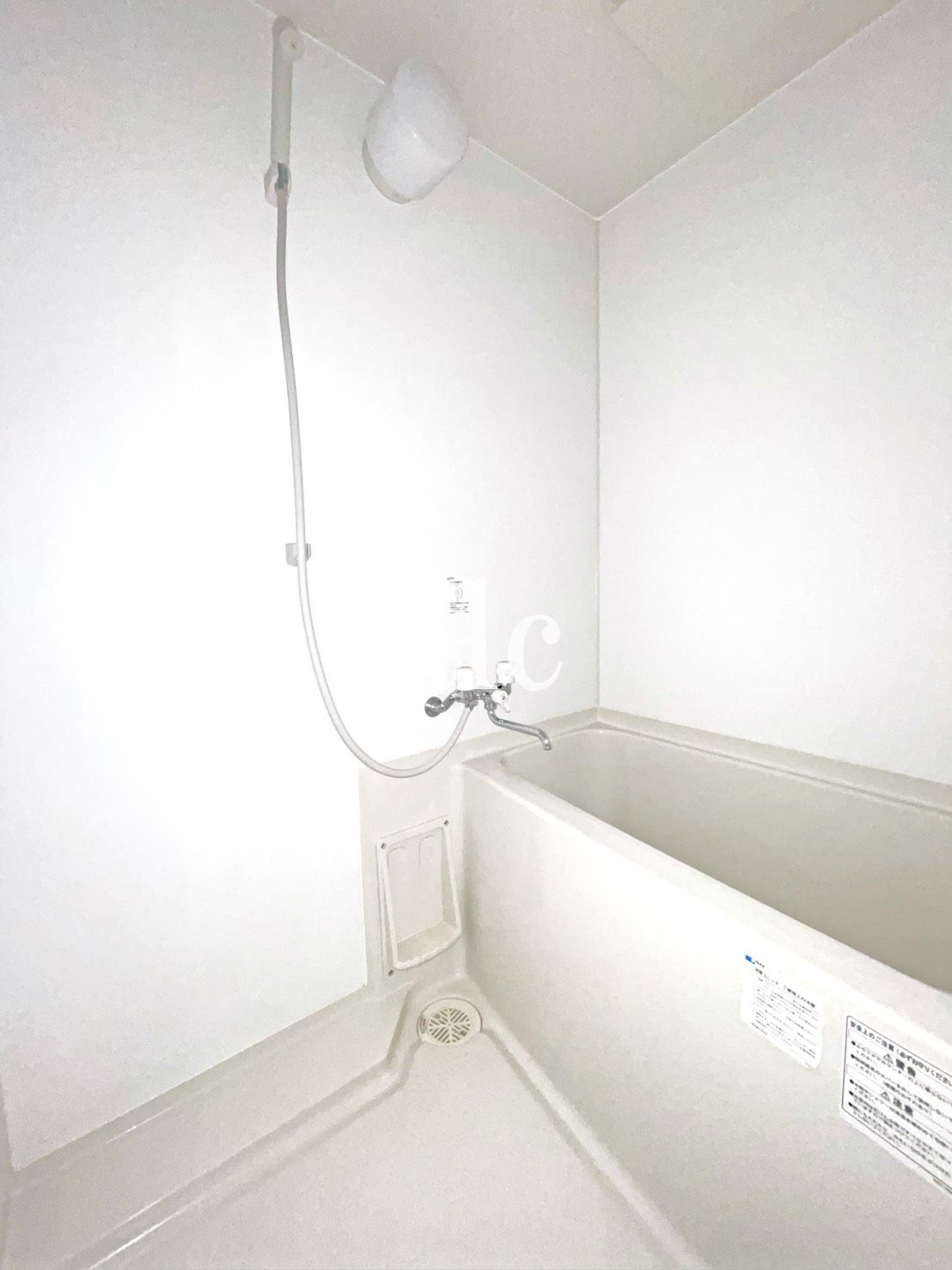 練馬区練馬１丁目のアパートの浴室