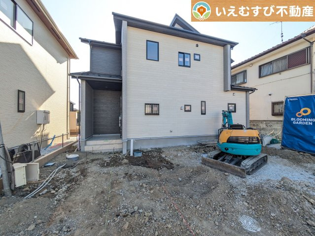 BLOOMING GARDEN　行田市棚田町3丁目