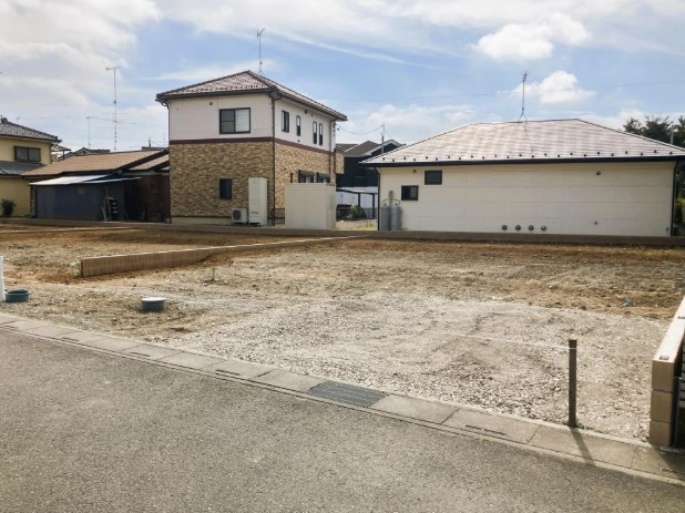 BLOOMING GARDEN　行田市棚田町3丁目の外観
