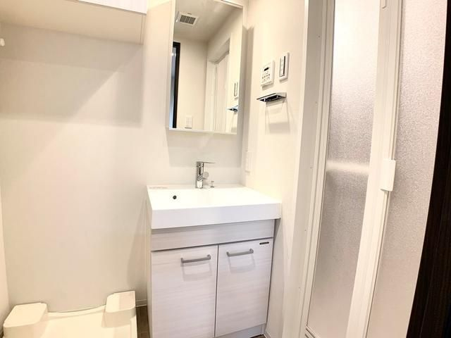 オープンブルーム川口の洗面所