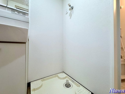 【設備】 | Gallery庄内通(ギャラリーショウナイドオリ) | 洗濯機置き場です。