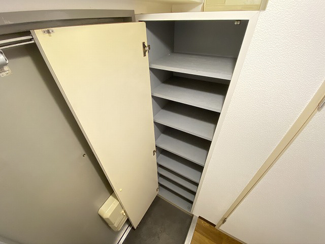 神戸市須磨区鷹取町３丁目の賃貸マンションの玄関|玄関