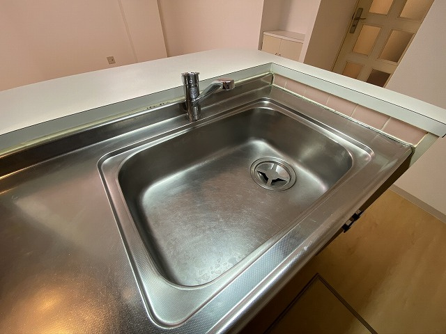 神戸市須磨区鷹取町３丁目の賃貸マンション