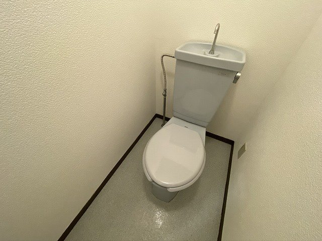 神戸市須磨区鷹取町３丁目の賃貸マンションのトイレ|トイレ