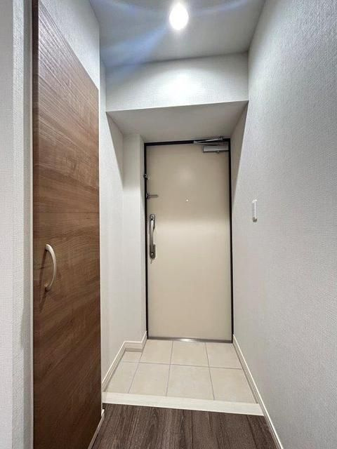 ドゥーエ蕨の玄関