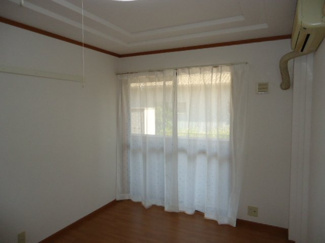 【内装】 | ラ・フォンテ | 洋室（西側）