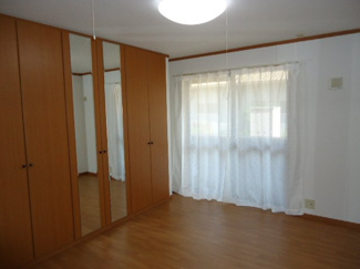 【内装】 | ラ・フォンテ | 洋室（東側）