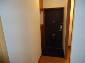 【玄関】 | ラ・フォンテ | 玄関