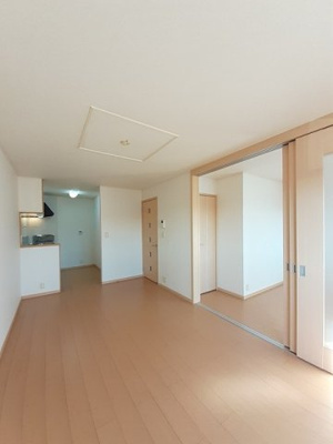 【居間・リビング】 | カーサ神立Ａ