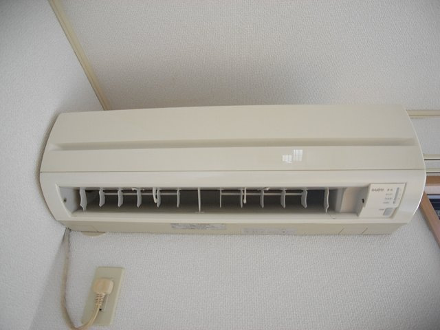 ベルパークＡ・Ｂの設備|リビングエアコン