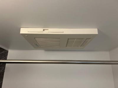 【設備】 | ラ・ポーズ | 浴室乾燥機