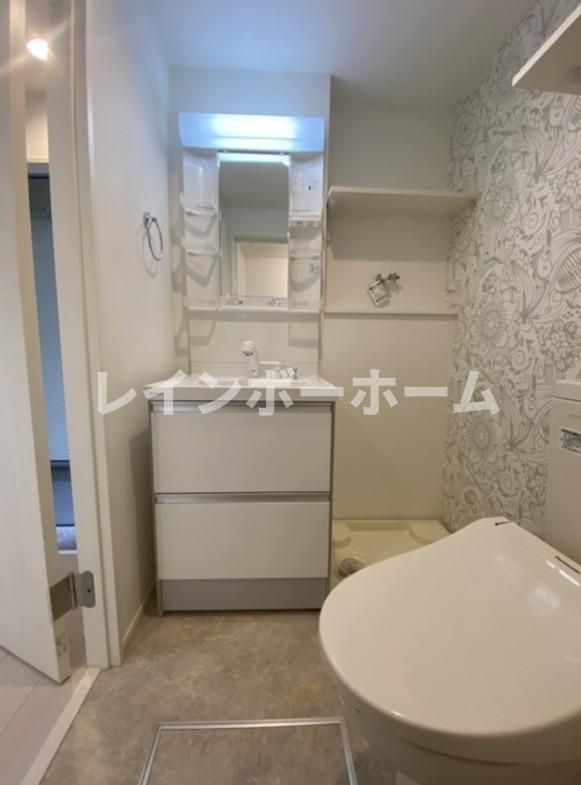 アジュール小岩の独立洗面台