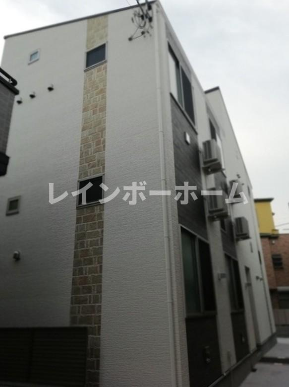 アジュール小岩の外観