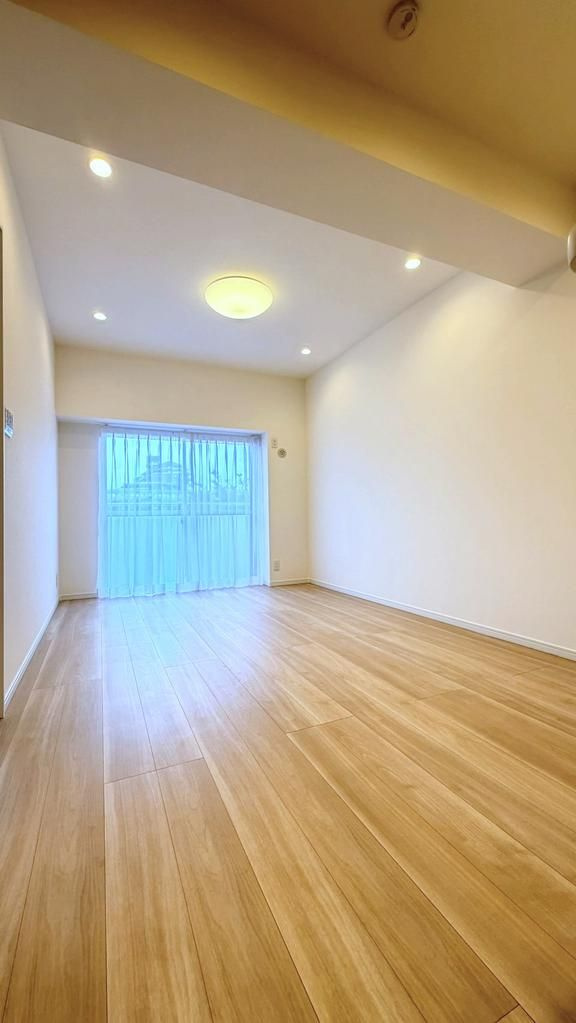 調布市染地２丁目の中古マンションの居間・リビング