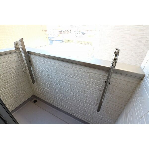 GRANDTIC Waltz　名古屋市賃貸　仲介手数料無料のバルコニー