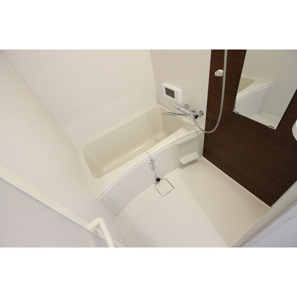 GRANDTIC Waltz　名古屋市賃貸　仲介手数料無料の浴室