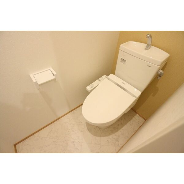 GRANDTIC Waltz　名古屋市賃貸　仲介手数料無料のトイレ