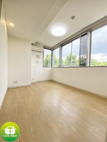 清澄白河レジデンス伍番館の居間・リビング