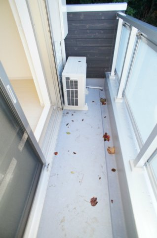 リブリ・LUCIA湘南のバルコニー