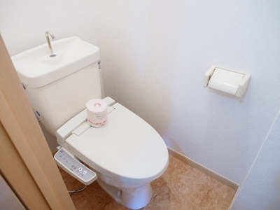 【トイレ】 | リバーサイドクラタニ | 清潔感のあるトイレです