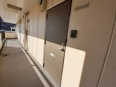 【エントランス】 | フラッツ・アイ | 毎日通るエントランスはこのようになっています