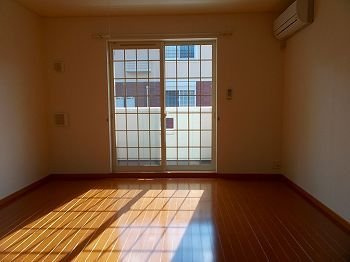 【その他】 | エレガンス・ヴィラＢ