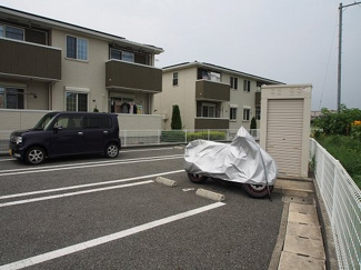【駐車場】 | アン・グランジェ | 駐車場があります