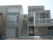 Ｑuad Ｃourt の画像