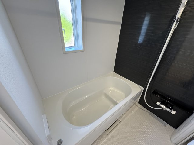 久留米市高三潴　新築戸建ての浴室