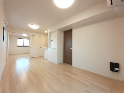 【居間・リビング】 | カミーノクラントーノ　ウーノ | 使いやすい居間です