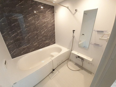 【浴室】 | カミーノクラントーノ　ウーノ | お風呂です