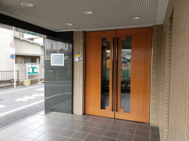 マートルコート新小岩のエントランス