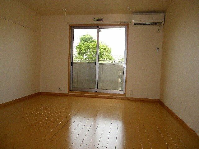 ブライトＭの居間・リビング