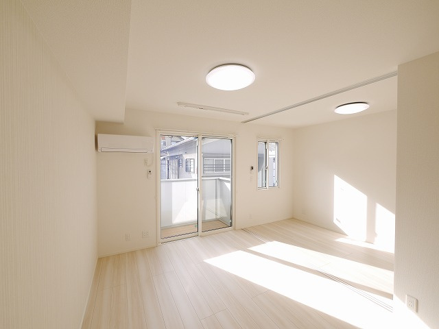 Nexus山中の居間・リビング|ゆったり過ごせる居間です