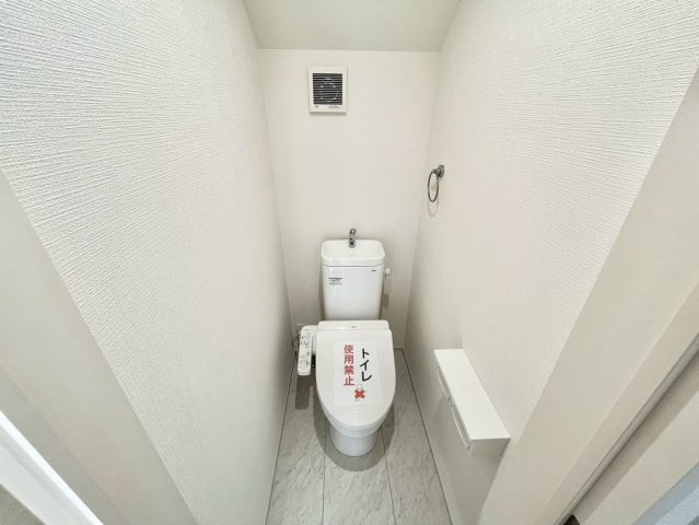 堺市東区大美野2号地　新築一戸建てのトイレ