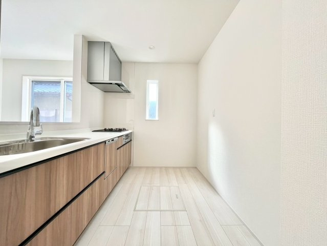 堺市東区大美野2号地　新築一戸建てのキッチン