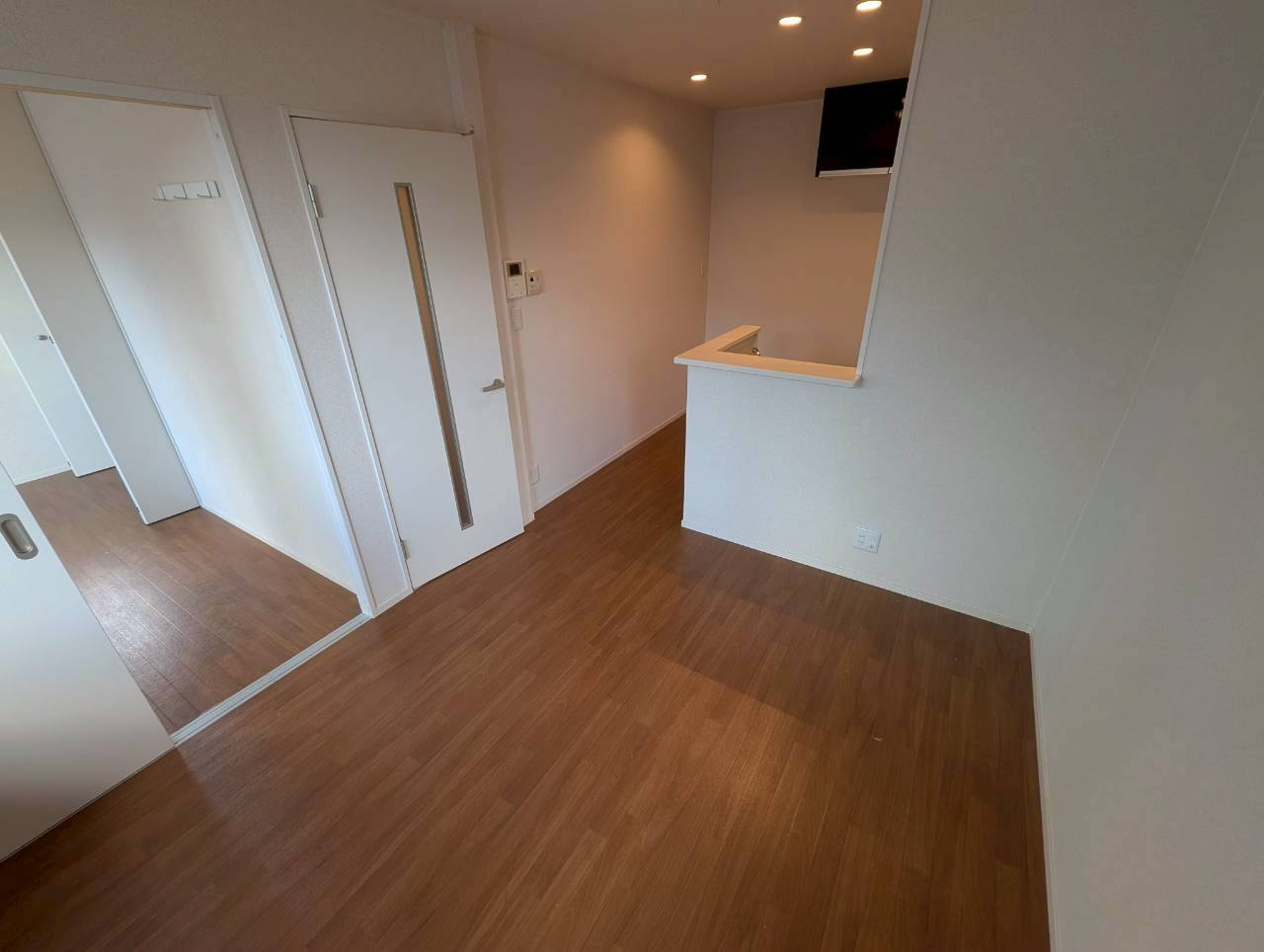 マ・メゾン川西の居間・リビング