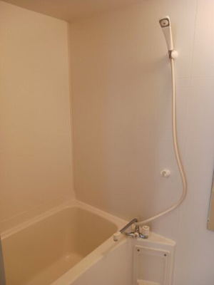 【浴室】 | メゾンハナブサⅡ