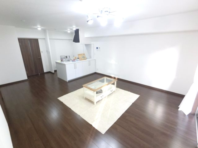 【居間・リビング】